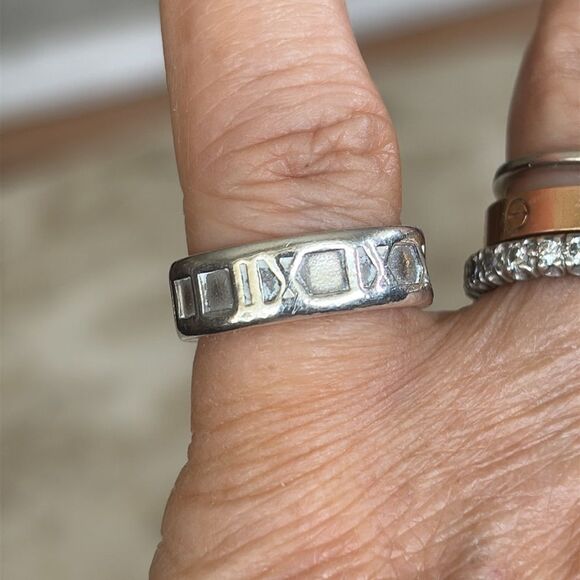 Tiffany & Co. 925 Sterling Silver Atlas Roman Numeral 6mm Band Ring Size 6.5 - Picture 7 of 11